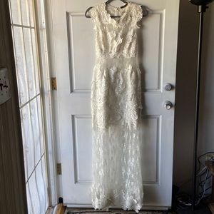 Beautiful White long dress Size S 👗